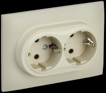 Розетки встраиваемые двойные