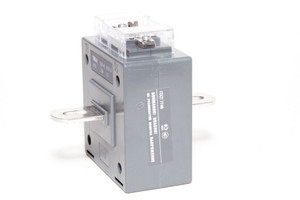 Трансформатор тока ТТИ-А 250/5А с шиной 5ВА класс точности 0.5 (IEK) ITT10-2-05-0250-08