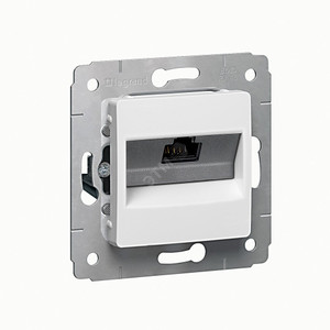 CARIVA Розетка компьютерная RJ45 в рамку белая (Legrand/Daccord) 773641