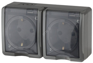 Розетка однофазная наружная (открытой установки) с заземлением без шторок серый 16А 250В IP54 винтовые клеммы 11-2403-03 Эра Эксперт (ЭРА) Б0020717