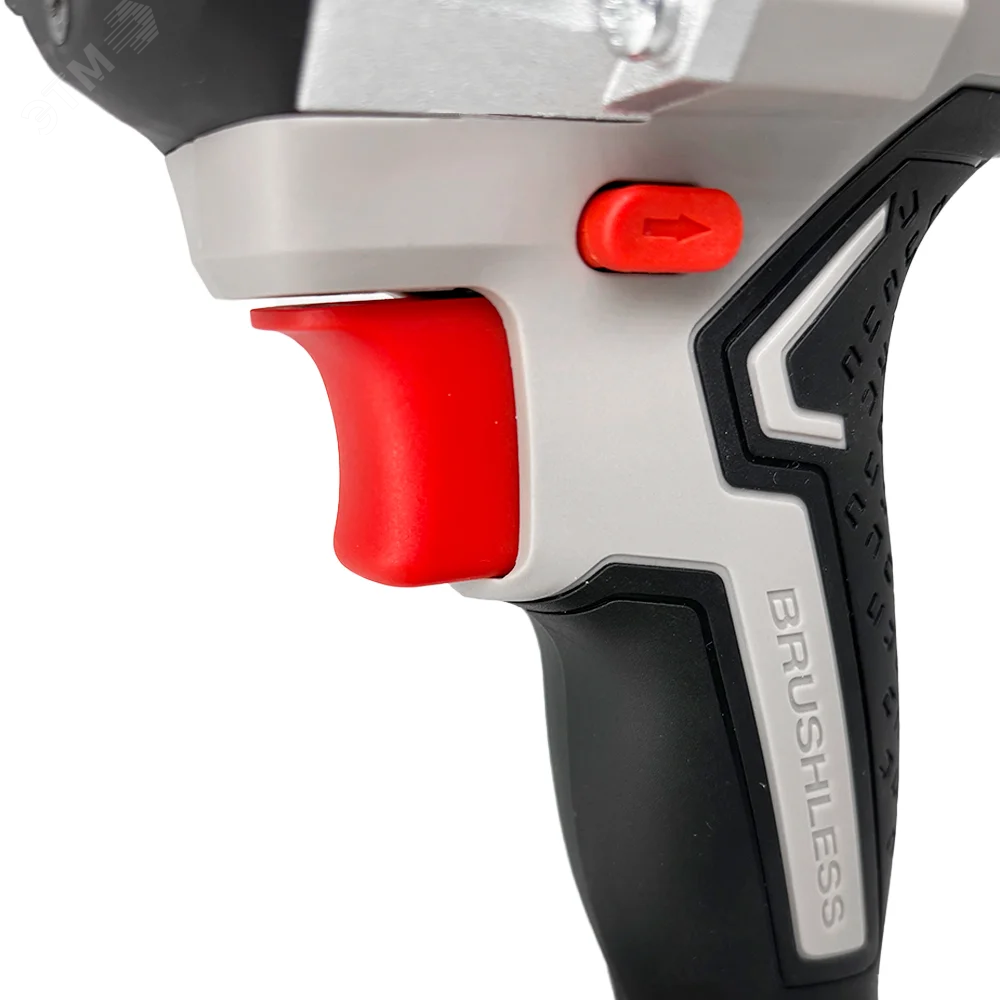 Гайковерт ударный аккумуляторный (CROWN) CT22062HX-4 BMC