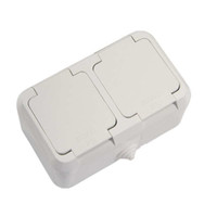 Розетка двойная с крышкой белая в сборе брызгозащищенная IP44 (Makel) 18354