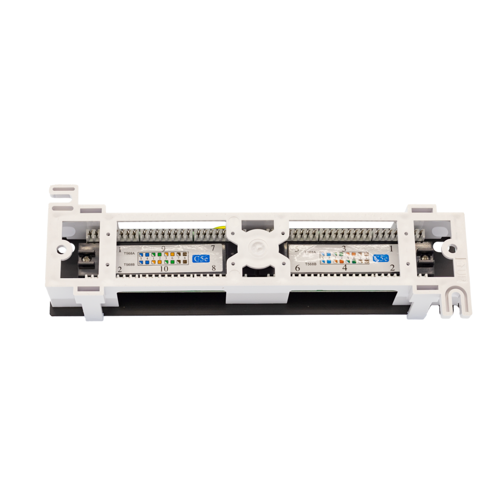 Патч-панель настенная 12 портов RJ-45. UTP. Cat.5e (SUPRLAN) 10-0407
