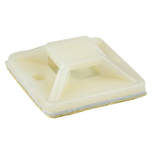 Площадка самоклеющаяся 40х40мм (100шт) (EKF) plc-40x40