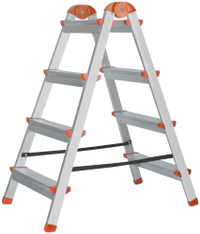 Лестница-стремянка стальная двусторонняя, 4 ступени, Н=88.5 см, вес 5.3 кг (КУРС РОС) 65393