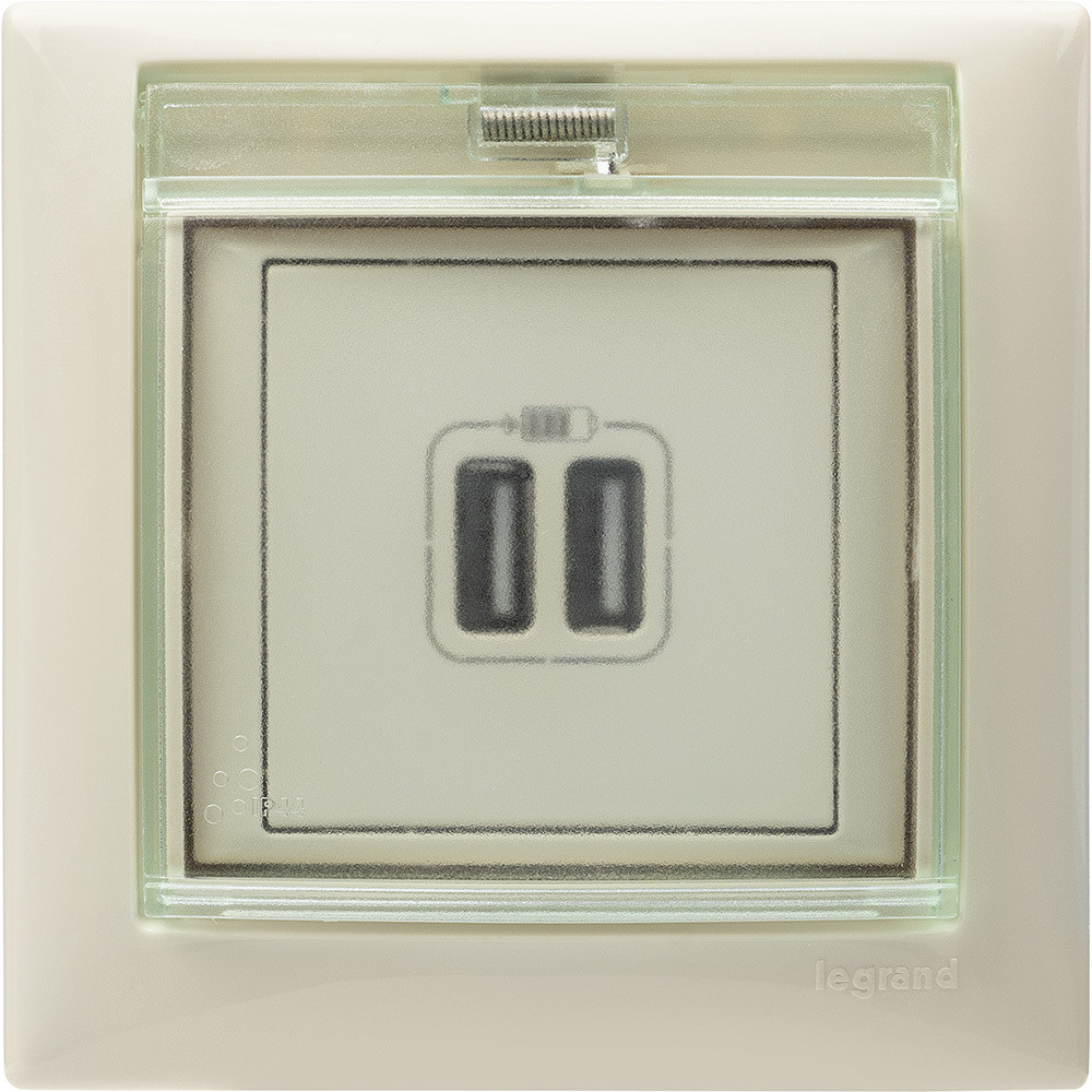 VALENA Розетка двойная USB слоновая кость (Legrand/Daccord) 774170