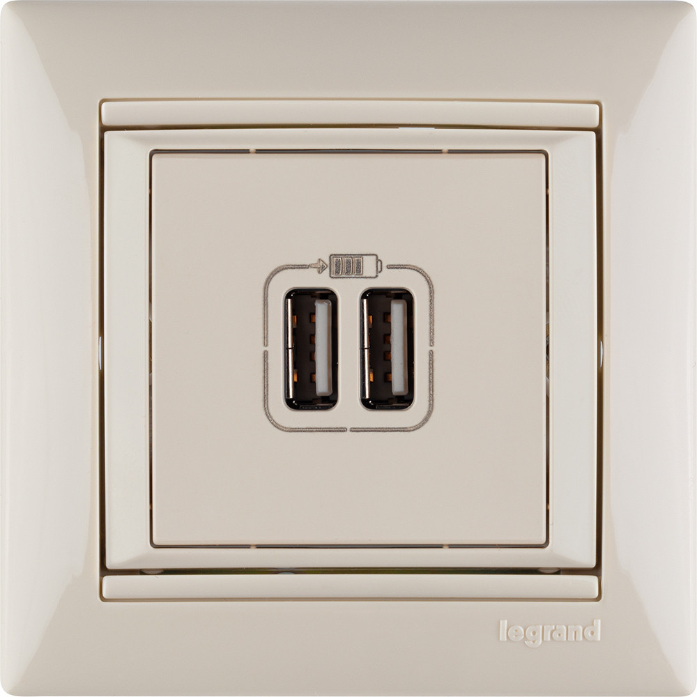 VALENA Розетка двойная USB слоновая кость (Legrand/Daccord) 774170
