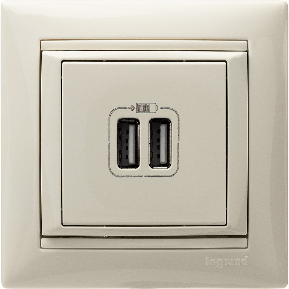 VALENA Розетка двойная USB слоновая кость (Legrand/Daccord) 774170