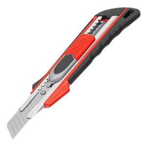 Нож, 18 мм выдвиж. лезвие QUICK BLADE мет. направл., двойная фикс., эргоном. двухком.рук. (Matrix) 78936
