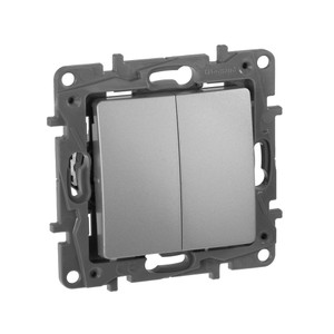 Выключатель 2-клавишный проходной 10А безвинтовое крепление алюминий ETIKA (IEK) 672412