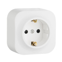 Розетка 1-местная для открытой установки с заземлением с защитными шторками 16Абелый QUTEO (IEK) 782220