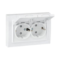 Минск Розетка 2-местная СП с/з с крышкой 16А белаяс защ. штор. IP44 (EKF) ERR16-129-200-44