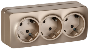 GLORY Розетка 3-местная для открытой установки с заземлением без защитных шторок 16А РС23-3-ХШм шампань матовый IEK (IEK) ERH31-K37M-16