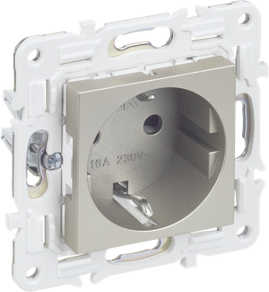 SKANDY Розетка с заземлением с защитными шторками 16А SK-R04Sh шампань IEK (IEK) SK-R14-16-K37