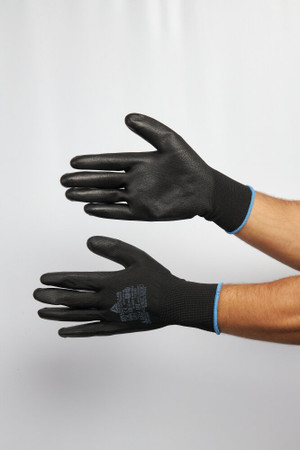 Перчатки полиэстеровые с полиуретановым покрытием VE702PN, цв. черный, р. 8 (Delta Plus) VE702PN08