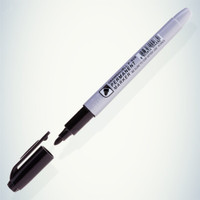 Маркер перманентный Multi Marker Slim черный, пулевидный, 2мм (Crown) P-505