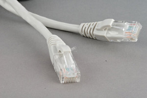 Патч-корд PC-LPM-UTP-RJ45-RJ45-C5e-1.5M-GY UTP категория 5е 1.5м серый (Hyperline) 17779