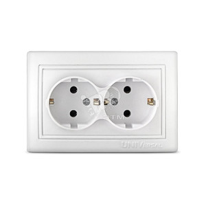 Севиль Розетка х 2 с заземлением белая (UNIVersal) С0128